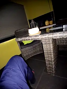 schlonzi81 online show from November 21, 2025, 10:30 pm