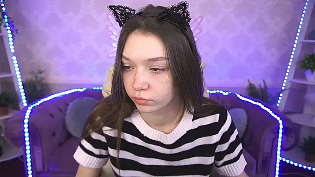 Cherry Wipe online show from February 17, 2025, 1:32 pm