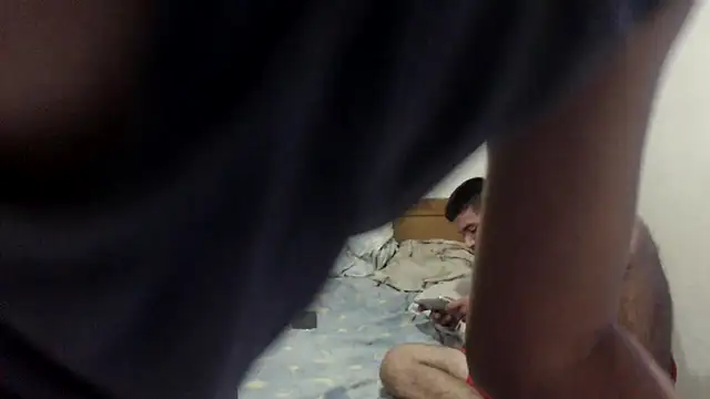 Snapshot of KateAndSimon chatting on January 5, 2025, 5:30 pm KateAndSimon online show from January 5, 2025, 5:30 pm