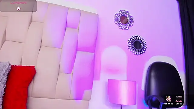 Mia ross16 online show from January 19, 2025, 1:44 pm