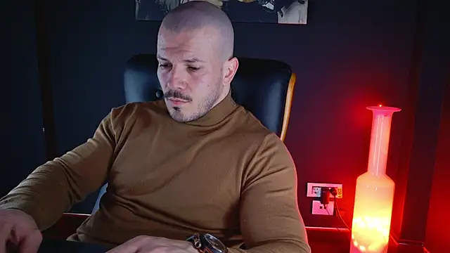 Snapshot of AngeloEric chatting on December 17, 2024, 2:11 pm AngeloEric online show from December 17, 2024, 2:11 pm