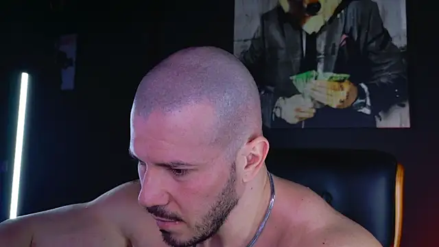 Snapshot of AngeloEric chatting on January 4, 2025, 6:40 pm AngeloEric online show from January 4, 2025, 6:40 pm