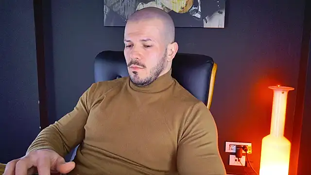 Snapshot of AngeloEric chatting on January 22, 2025, 11:01 am AngeloEric online show from January 22, 2025, 11:01 am