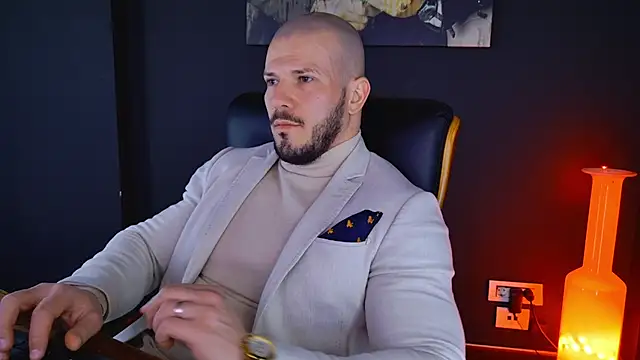 Snapshot of AngeloEric chatting on February 5, 2025, 11:02 am AngeloEric online show from February 5, 2025, 11:02 am