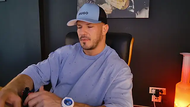 Snapshot of AngeloEric chatting on September 25, 2025, 9:46 am AngeloEric online show from September 25, 2025, 9:46 am