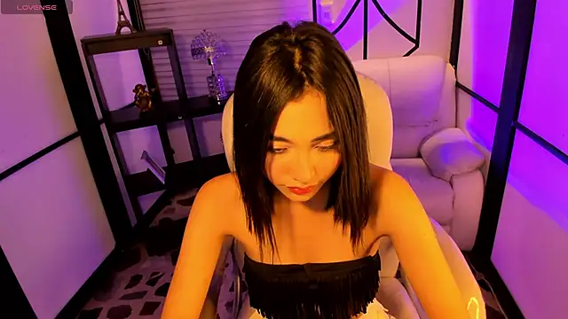 lilithTeen1  online show from December 21, 2024, 7:35 am