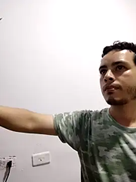 Gasparin32 online show from April 15, 2026, 3:13 am