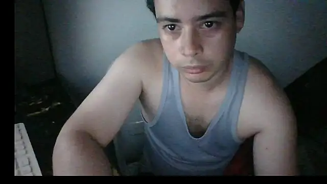 Snapshot of Gasparin32 chatting on April 29, 2026, 3:10 am Gasparin32 online show from April 29, 2026, 3:10 am