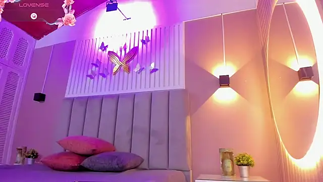 dyvis 22 online show from March 1, 2025, 5:27 pm