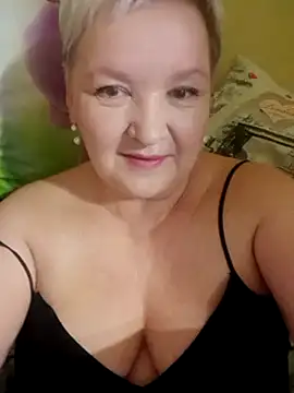 Snapshot of ForgetMeNot50 chatting on March 2, 2025, 11:31 pm ForgetMeNot50 online show from March 2, 2025, 11:31 pm