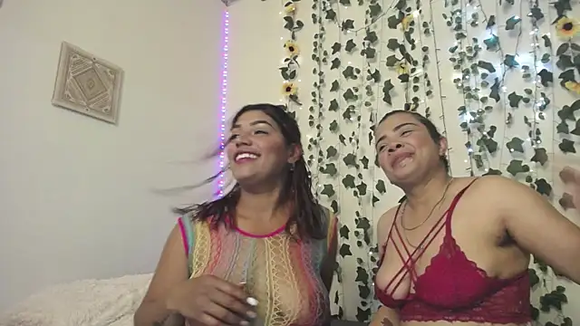 Snapshot of kaylie_dakota chatting on December 21, 2024, 1:58 am kaylie dakota online show from December 21, 2024, 1:58 am