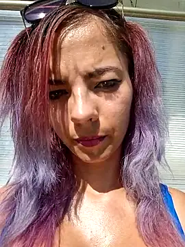 Snapshot of allinqueen chatting on September 22, 2025, 10:17 am allinqueen online show from September 22, 2025, 10:17 am