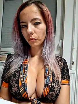 Snapshot of allinqueen chatting on October 13, 2025, 10:54 pm allinqueen online show from October 13, 2025, 10:54 pm