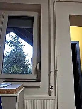 Snapshot of allinqueen chatting on October 22, 2025, 2:50 pm allinqueen online show from October 22, 2025, 2:50 pm