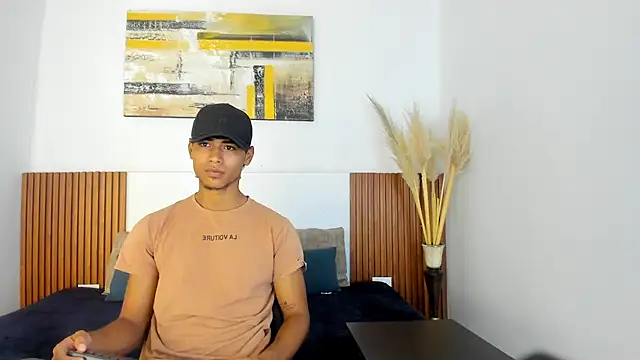 zander 2120 online show from October 8, 2025, 12:36 pm