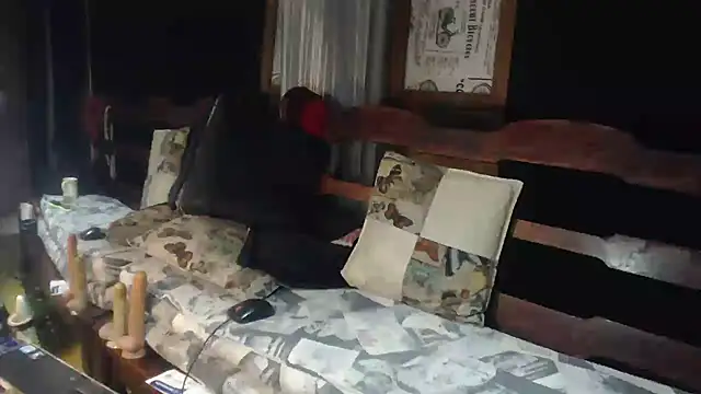 laye19 online show from November 16, 2025, 11:10 pm