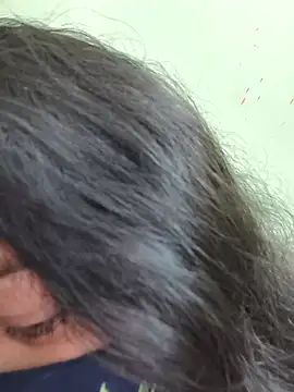 Snapshot of neelu-hoty chatting on October 27, 2025, 8:29 am neelu-hoty online show from October 27, 2025, 8:29 am