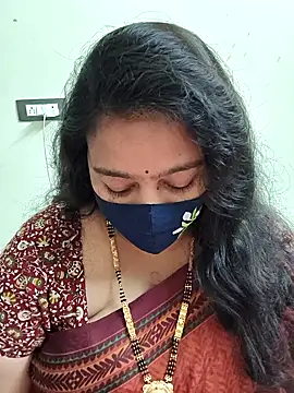 Snapshot of neelu-hoty chatting on February 6, 2026, 8:40 am neelu-hoty online show from February 6, 2026, 8:40 am