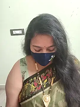 Snapshot of neelu-hoty chatting on February 20, 2026, 8:38 am neelu-hoty online show from February 20, 2026, 8:38 am