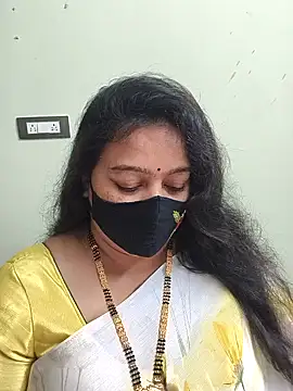 Snapshot of neelu-hoty chatting on February 24, 2026, 2:04 pm neelu-hoty online show from February 24, 2026, 2:04 pm