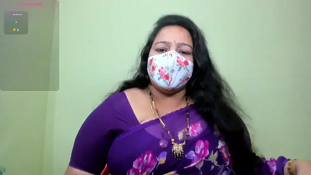 Snapshot of neelu-hoty chatting on May 31, 2026, 12:34 pm neelu-hoty online show from May 31, 2026, 12:34 pm