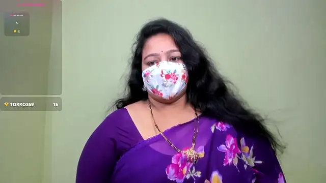 Snapshot of neelu-hoty chatting on May 31, 2026, 6:09 pm neelu-hoty online show from May 31, 2026, 6:09 pm