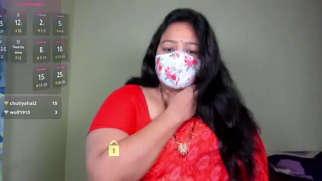 Snapshot of neelu-hoty chatting on June 2, 2026, 11:23 am neelu-hoty online show from June 2, 2026, 11:23 am