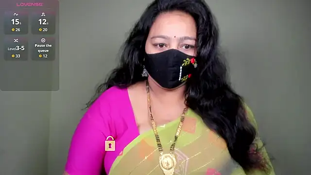 Snapshot of neelu-hoty chatting on June 9, 2026, 8:48 am neelu-hoty online show from June 9, 2026, 8:48 am