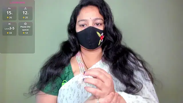 Snapshot of neelu-hoty chatting on June 19, 2026, 8:29 am neelu-hoty online show from June 19, 2026, 8:29 am