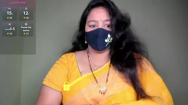 Snapshot of neelu-hoty chatting on July 2, 2026, 12:00 pm neelu-hoty online show from July 2, 2026, 12:00 pm