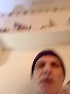 Hand69someguy online show from March 2, 2025, 3:13 am