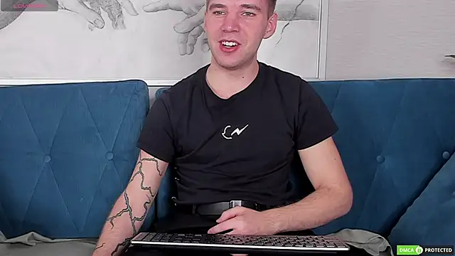 Snapshot of ArthurWhitee chatting on March 11, 2025, 3:48 am ArthurWhitee online show from March 11, 2025, 3:48 am