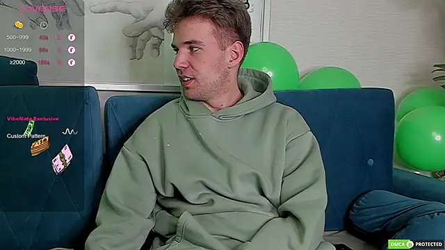 Snapshot of ArthurWhitee chatting on March 17, 2025, 9:44 am ArthurWhitee online show from March 17, 2025, 9:44 am