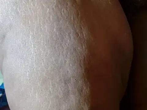 Snapshot of tinagiant chatting on February 28, 2025, 10:20 am tinagiant online show from February 28, 2025, 10:20 am