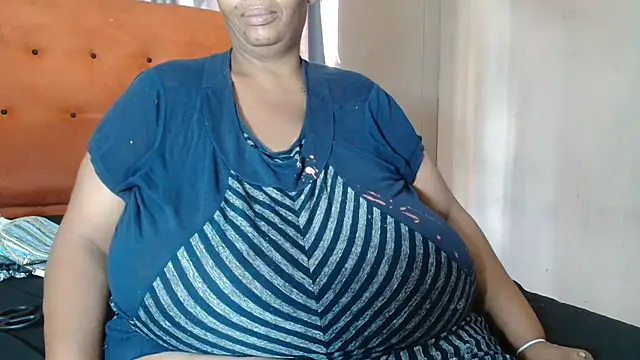 tinagiant online show from March 4, 2026, 11:27 am