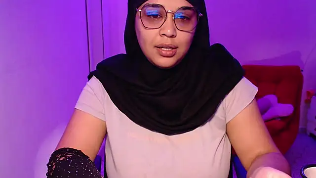 VenussTits97 online show from March 31, 2026, 12:12 am