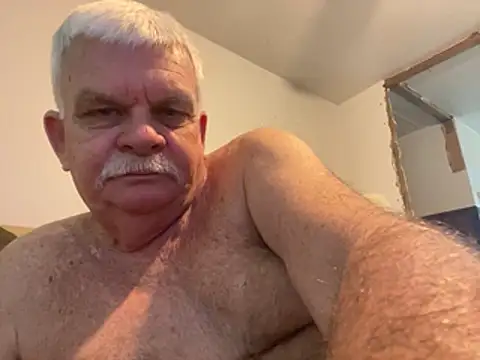 Snapshot of Silver1959 chatting on May 13, 2026, 4:48 pm Silver1959 online show from May 13, 2026, 4:48 pm