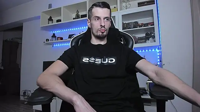 ToddClaytonn online show from November 19, 2025, 12:10 am