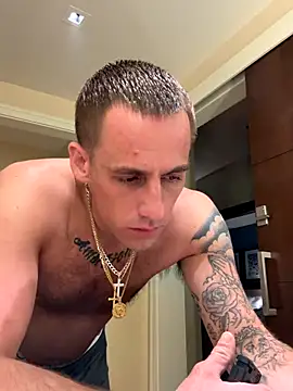 Snapshot of PeytonJohnn chatting on September 23, 2025, 6:16 am PeytonJohnn online show from September 23, 2025, 6:16 am