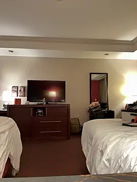 Snapshot of PeytonJohnn chatting on September 29, 2025, 8:08 am PeytonJohnn online show from September 29, 2025, 8:08 am