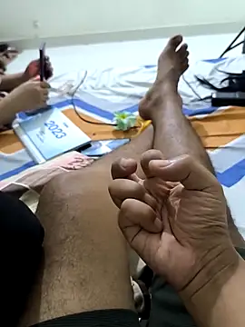 Abinash7732 online show from October 16, 2025, 8:32 pm