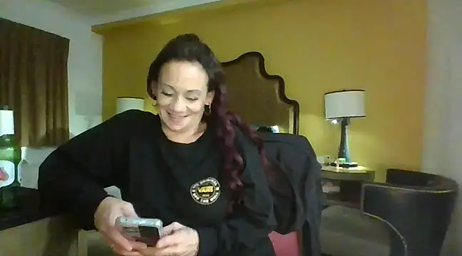 ALLURET4U online show from December 20, 2024, 5:57 am