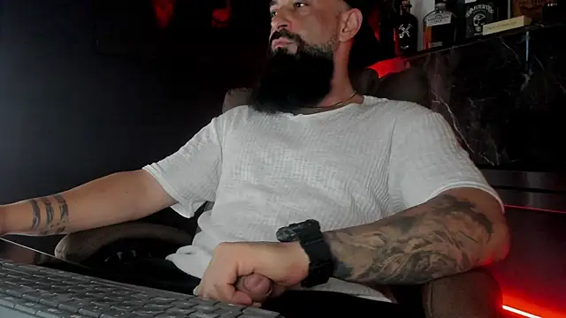 axxelrich  online show from September 30, 2025, 4:50 am