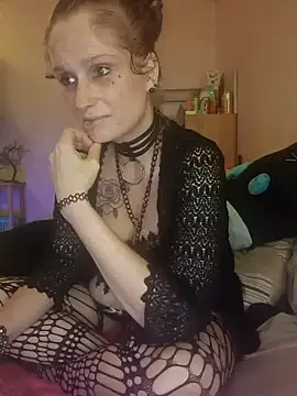 WendyX50 online show from November 12, 2025, 8:41 pm