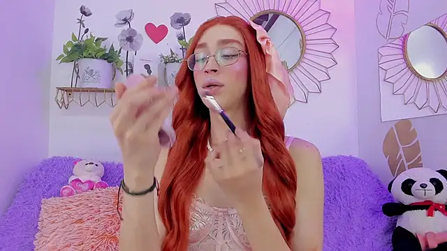 Snapshot of Ariadna_Evangeline chatting on September 29, 2025, 5:45 am Ariadna Evangeline online show from September 29, 2025, 5:45 am