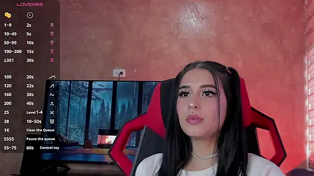 Charlotte greys online show from February 17, 2025, 10:14 pm