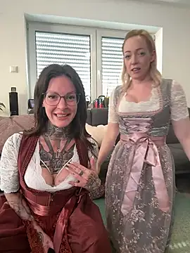 BrownieyQueen online show from March 8, 2026, 9:57 am