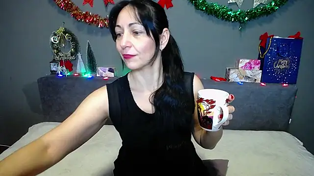 LiluGrants online show from December 13, 2025, 7:53 pm