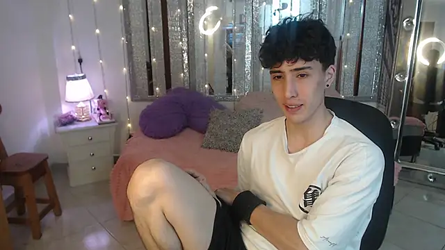 gojo satoru 18 online show from January 20, 2025, 3:28 pm