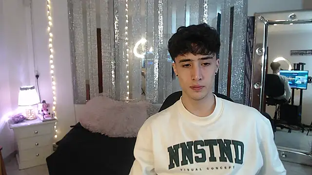 gojo satoru 18 online show from February 6, 2025, 11:54 am